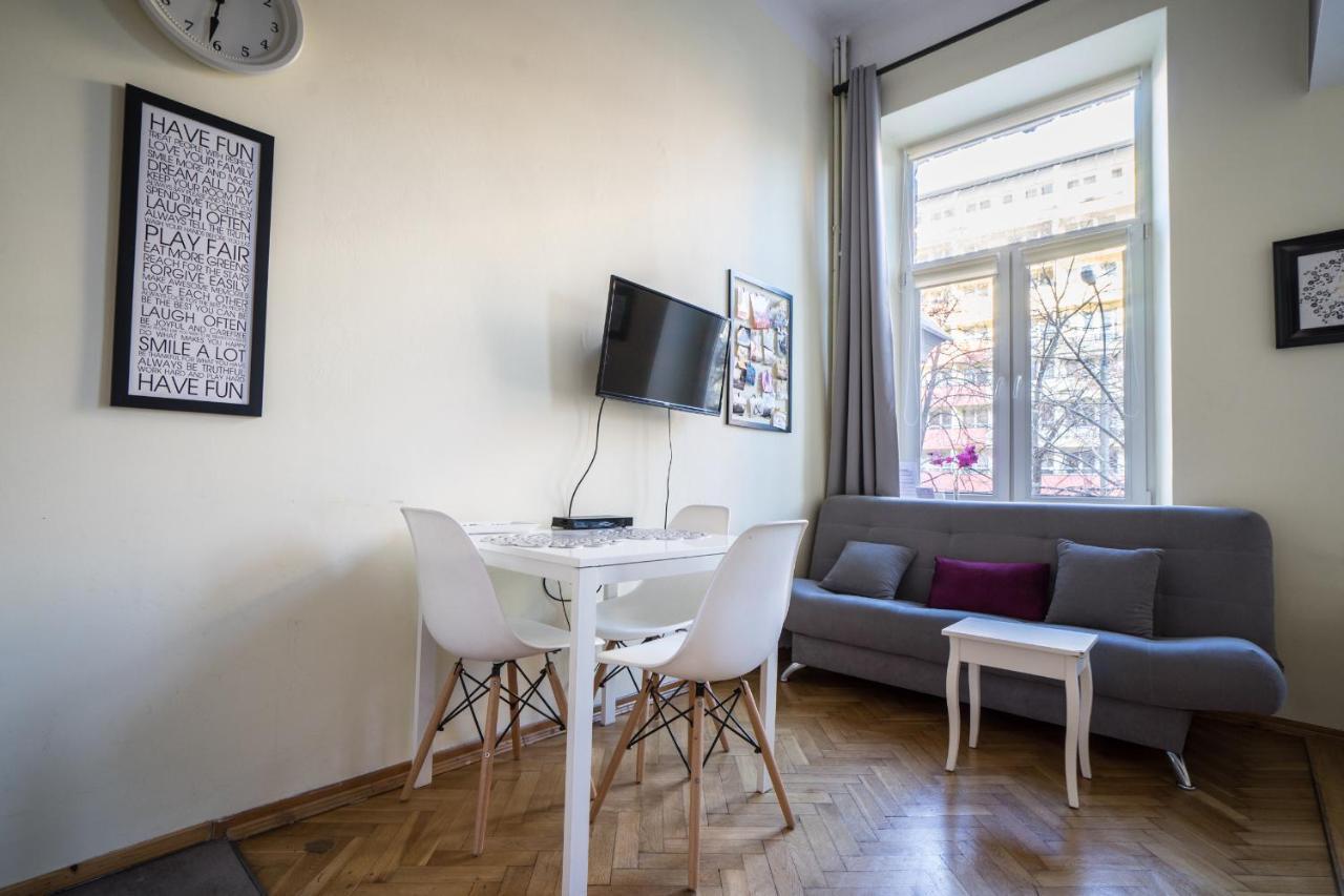 Elegant Apartment Copernicus Warsaw Exterior photo