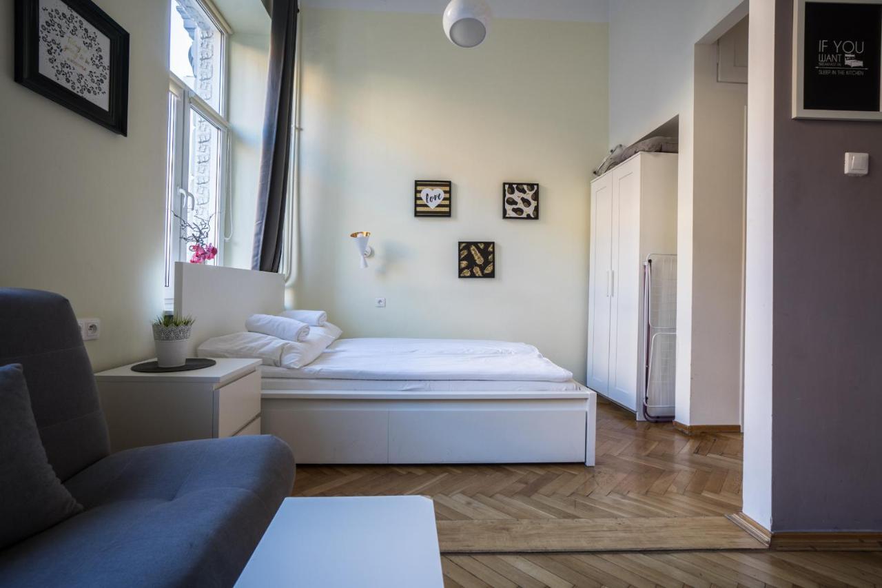 Elegant Apartment Copernicus Warsaw Exterior photo
